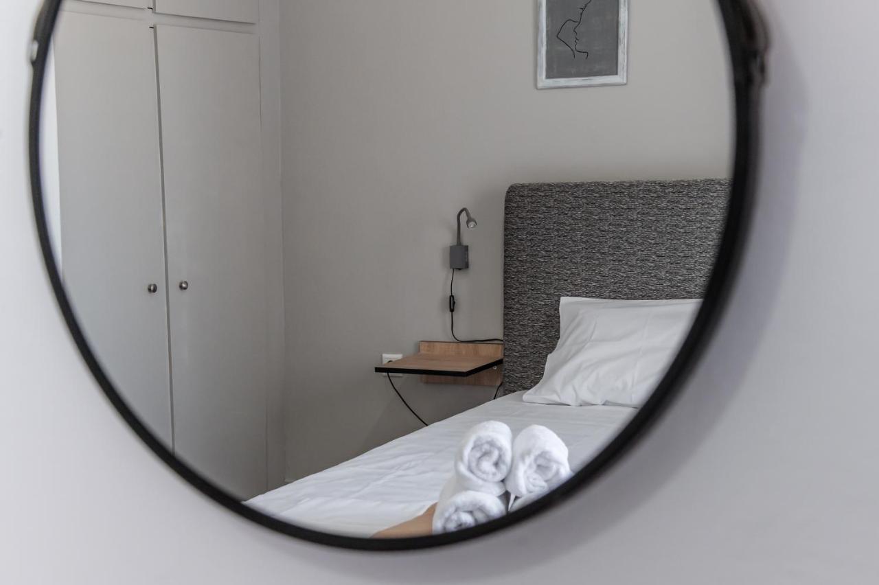 Minimalistic Apartment Petros Ираклион Экстерьер фото