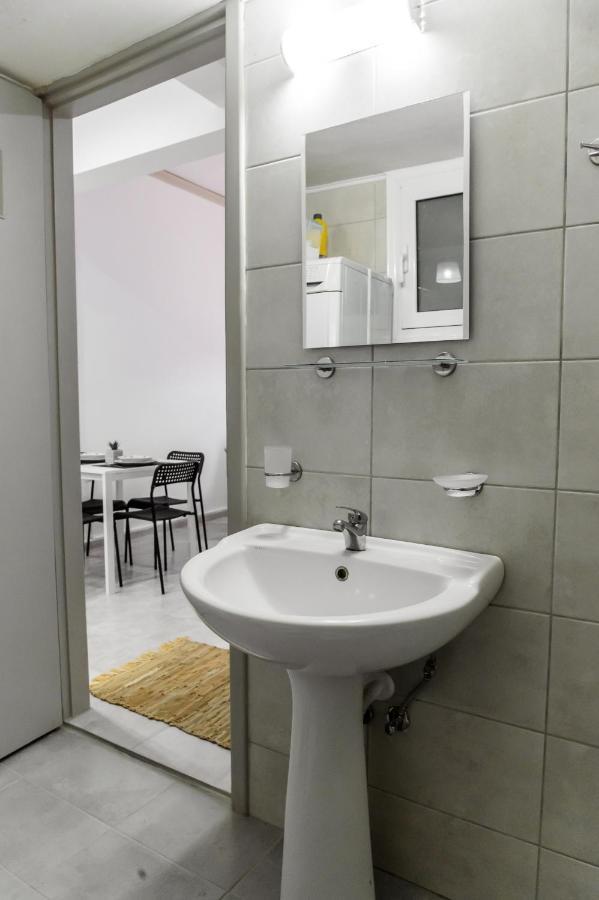 Minimalistic Apartment Petros Ираклион Экстерьер фото